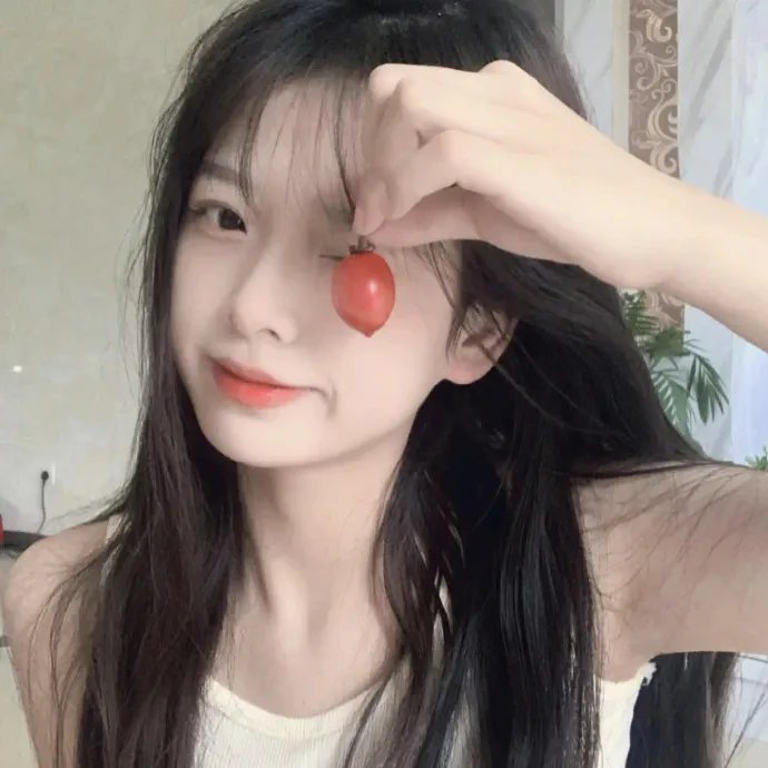 他在窥视你